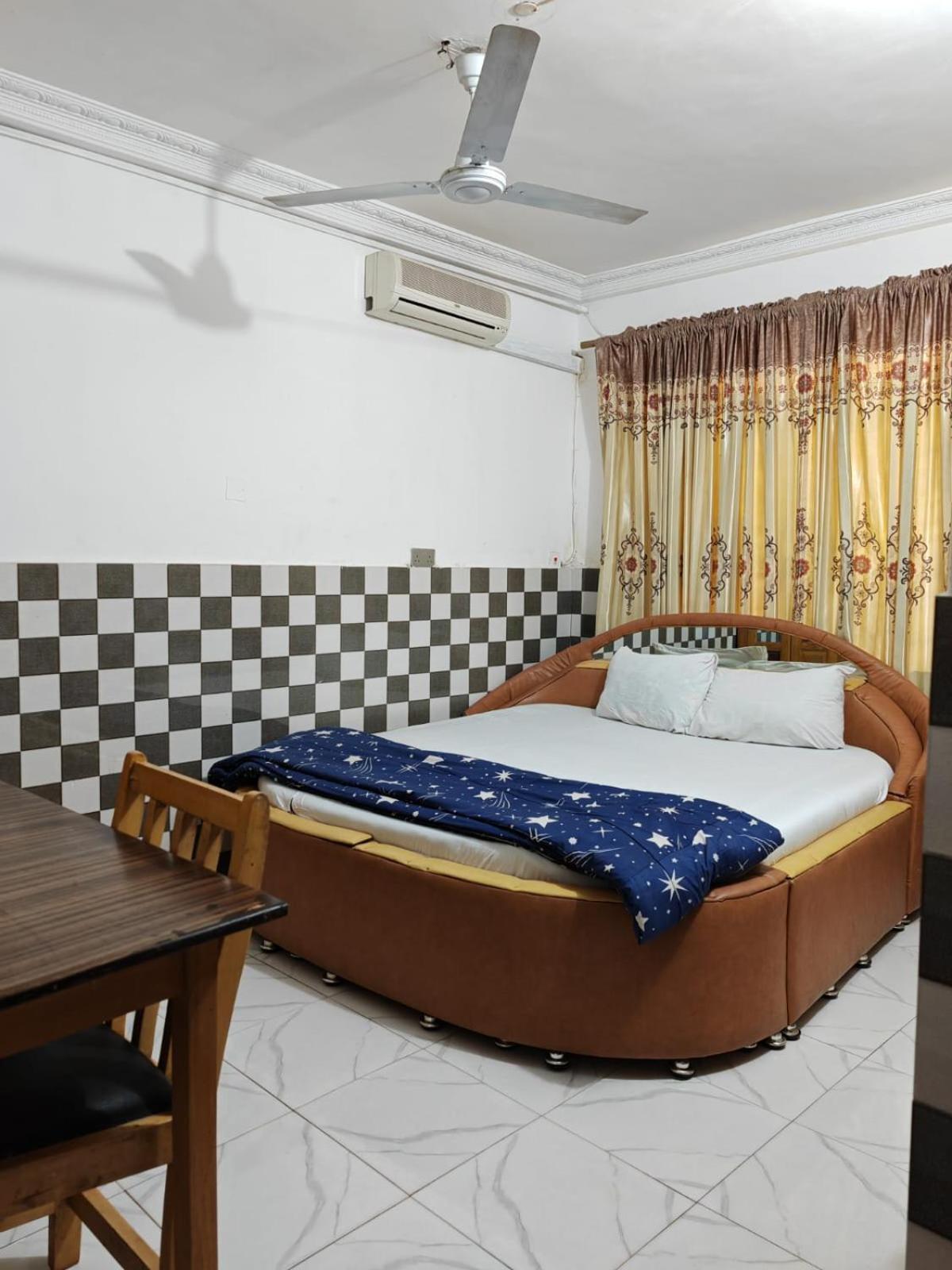Elizz Guest House Janman Zewnętrze zdjęcie