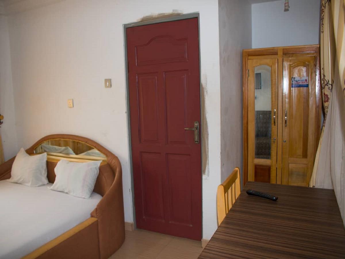 Elizz Guest House Janman Zewnętrze zdjęcie