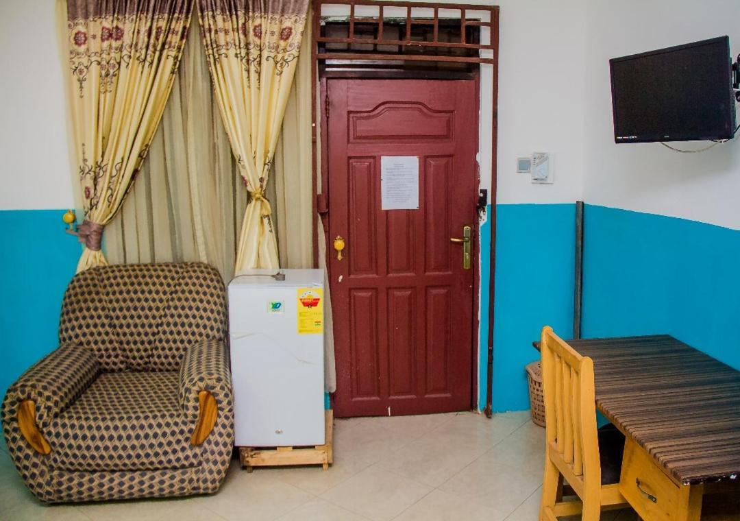 Elizz Guest House Janman Zewnętrze zdjęcie
