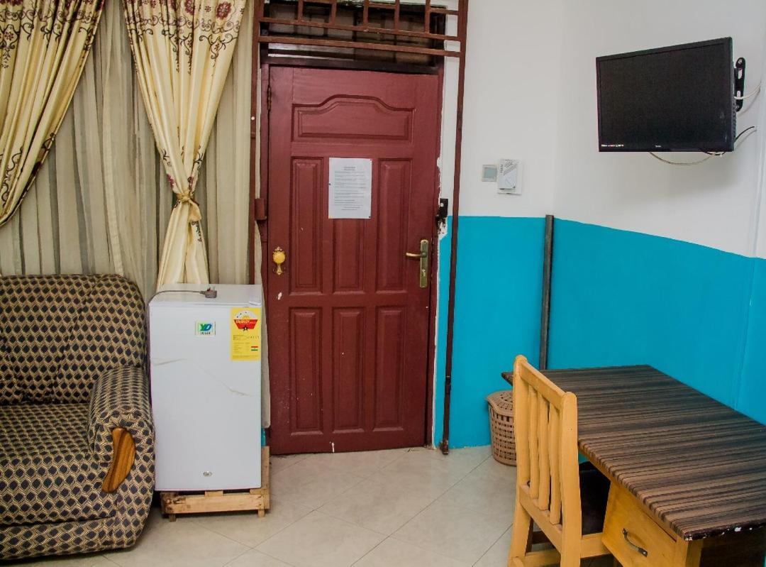Elizz Guest House Janman Zewnętrze zdjęcie